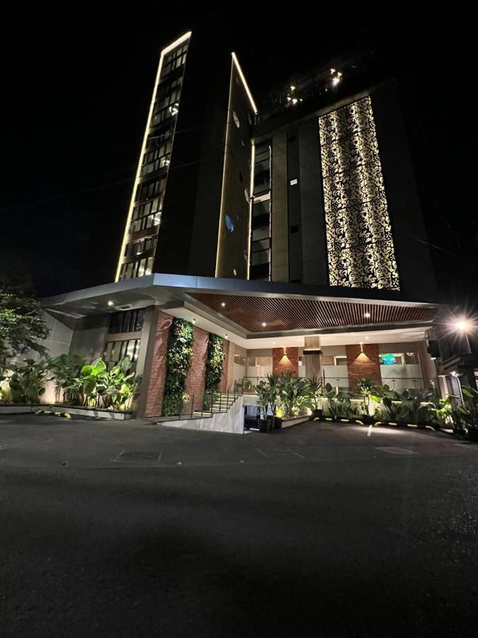 The Mango Suites By Flat06 Джакарта Экстерьер фото