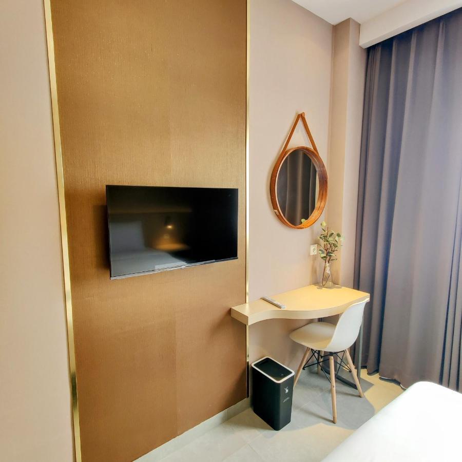 The Mango Suites By Flat06 Джакарта Экстерьер фото
