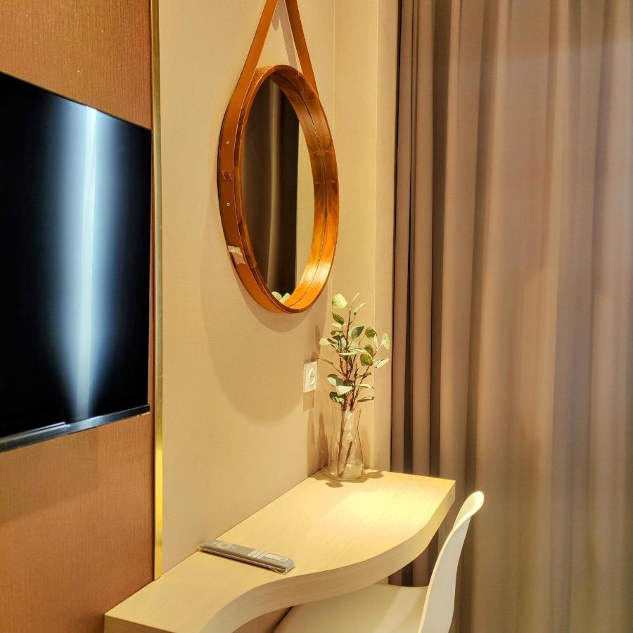 The Mango Suites By Flat06 Джакарта Экстерьер фото